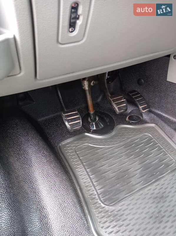 Вантажний фургон Renault Master 2006 в Долинській