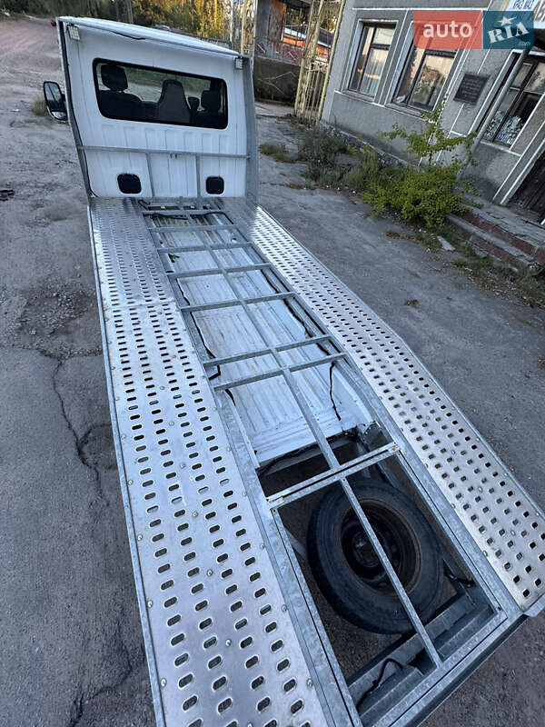 Эвакуатор Renault Master 2013 в Коростышеве