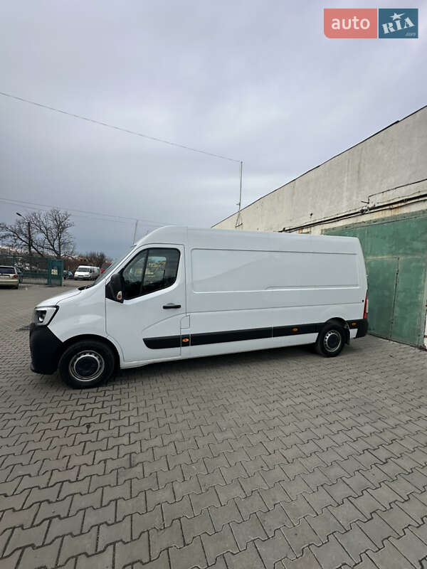 Вантажний фургон Renault Master 2023 в Чернівцях