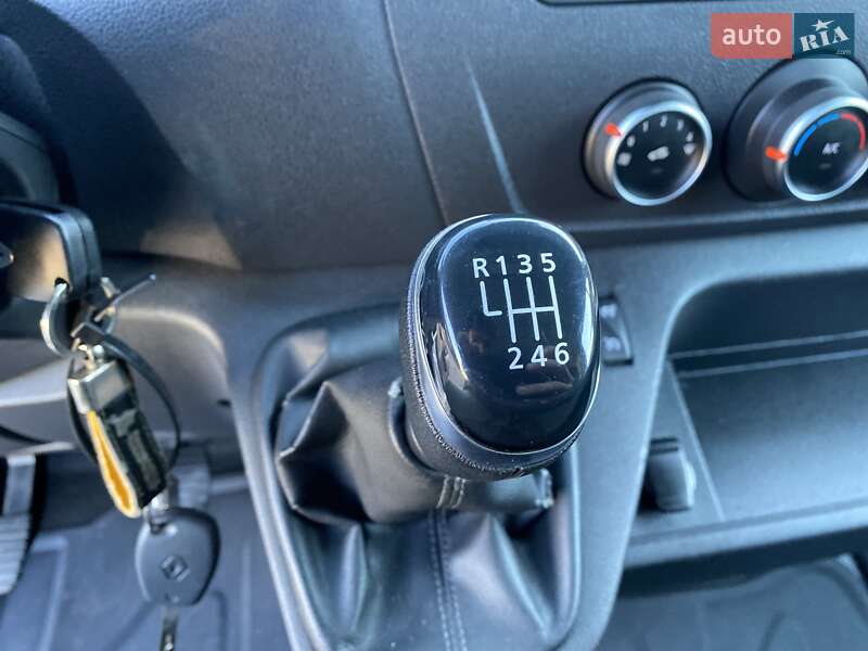 Платформа Renault Master 2020 в Хусті