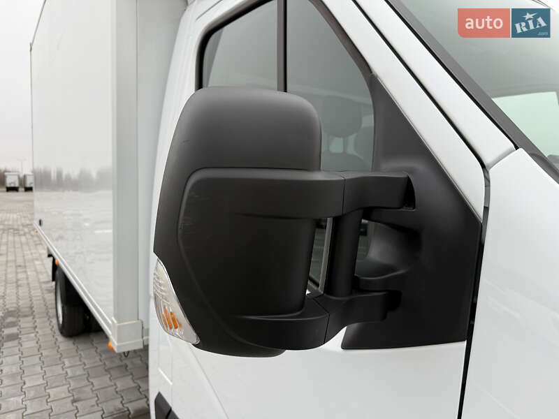 Грузовой фургон Renault Master 2022 в Дубно