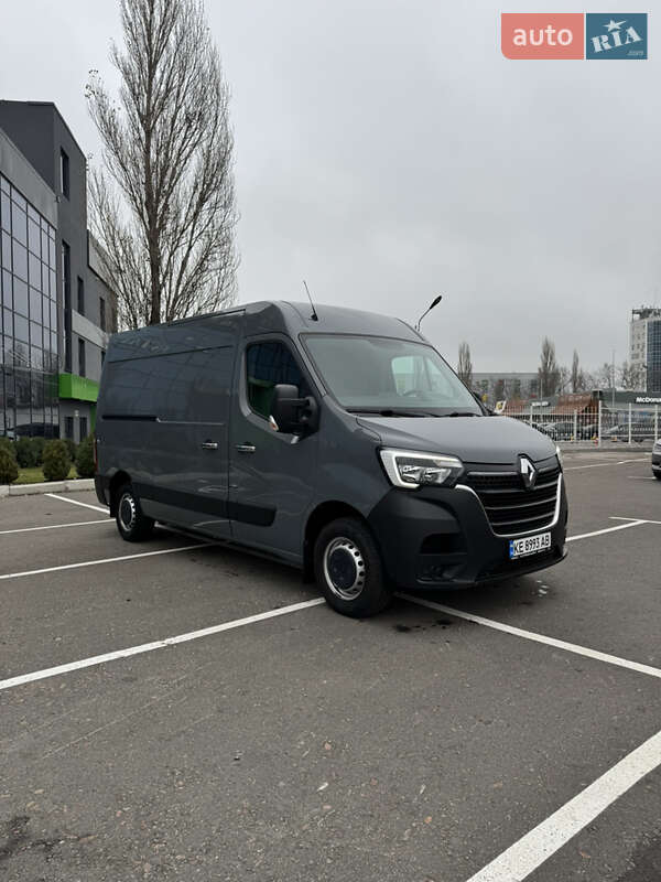 Renault Master 2023