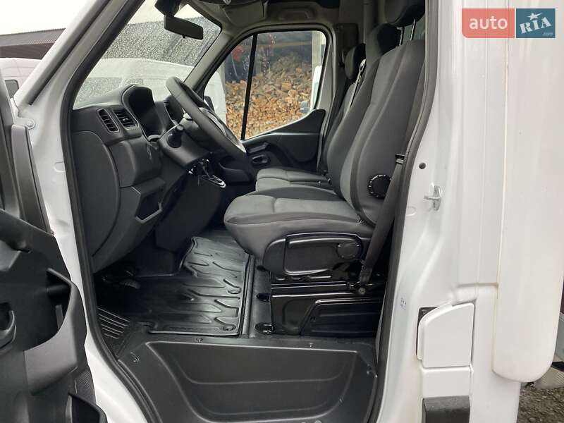 Тентований Renault Master 2022 в Хусті фото 44 Тентований Renault Master 2022 в Хусті