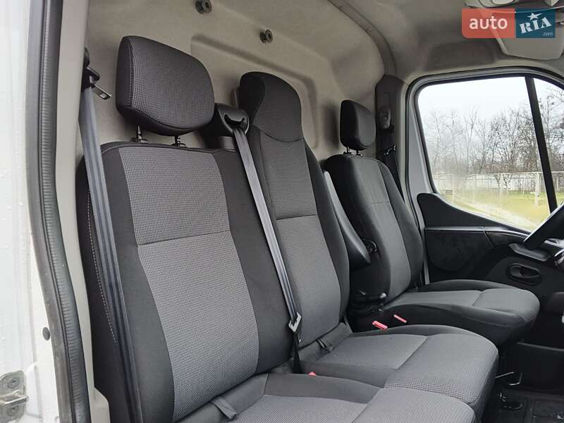 Вантажний фургон Renault Master 2019 в Києві
