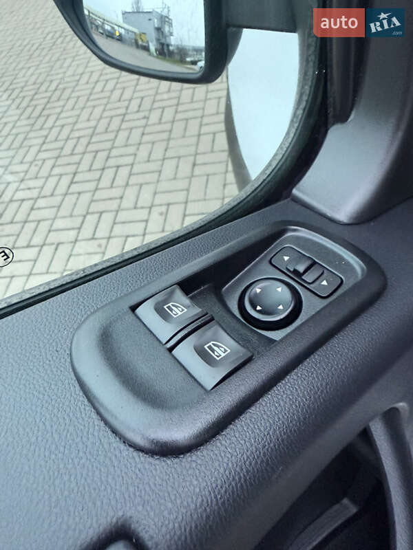 Вантажний фургон Renault Master 2022 в Києві