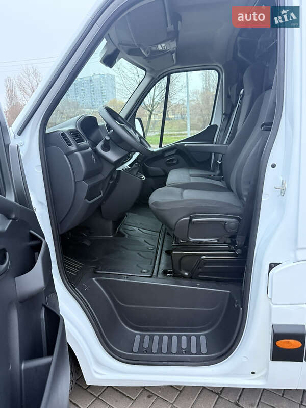 Вантажний фургон Renault Master 2022 в Києві