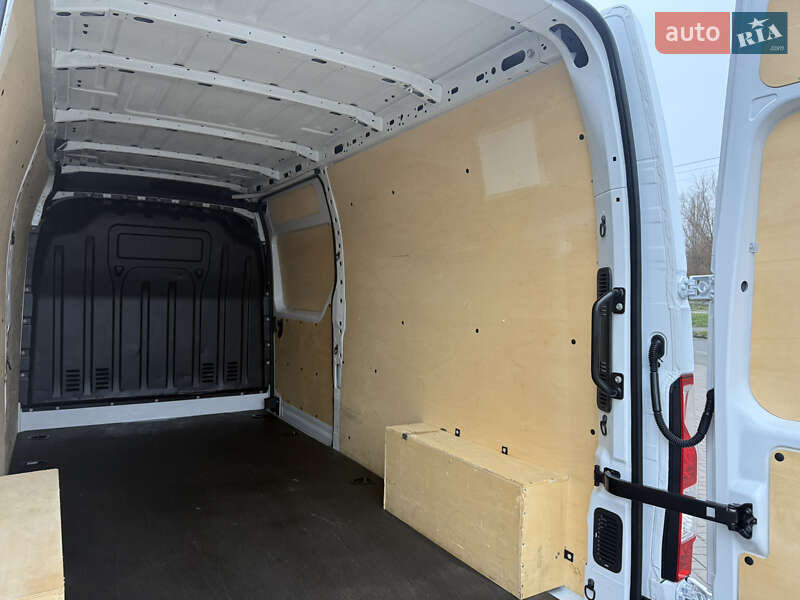 Вантажний фургон Renault Master 2022 в Києві