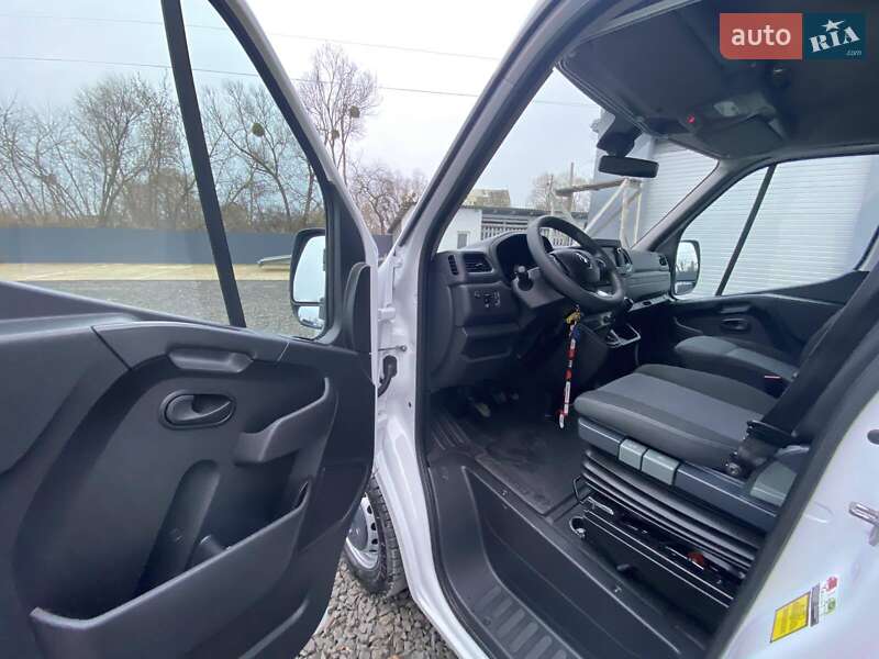 Другие грузовики Renault Master 2022 в Киеве