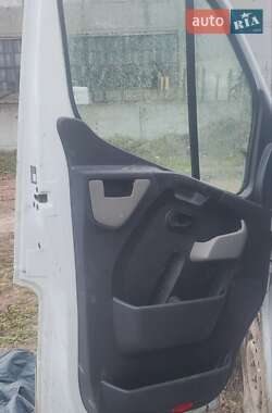Вантажний фургон Renault Master 2014 в Шостці