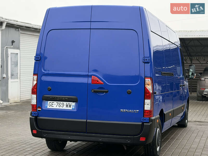 Вантажний фургон Renault Master 2022 в Дубні