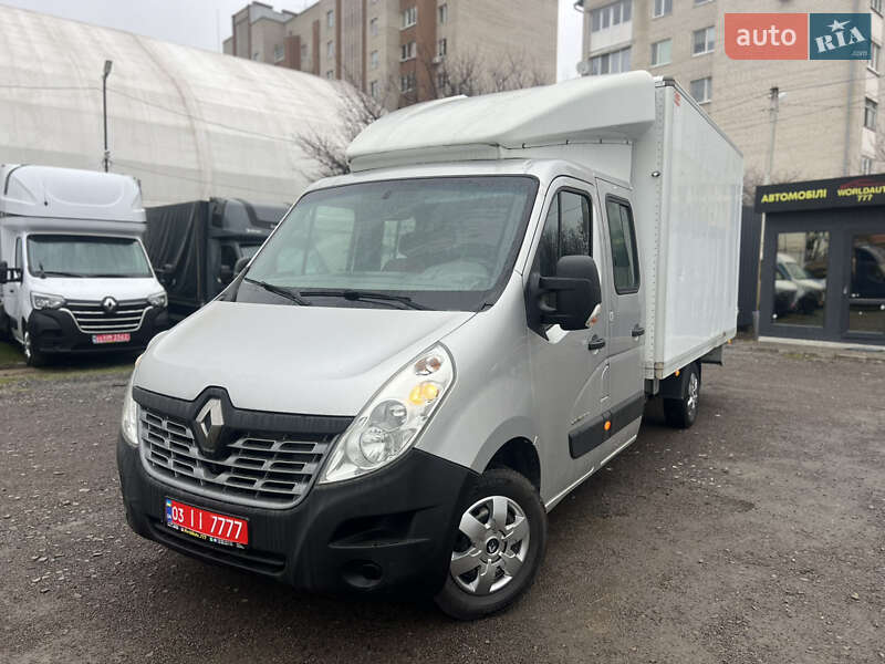 Вантажний фургон Renault Master 2015 в Луцьку