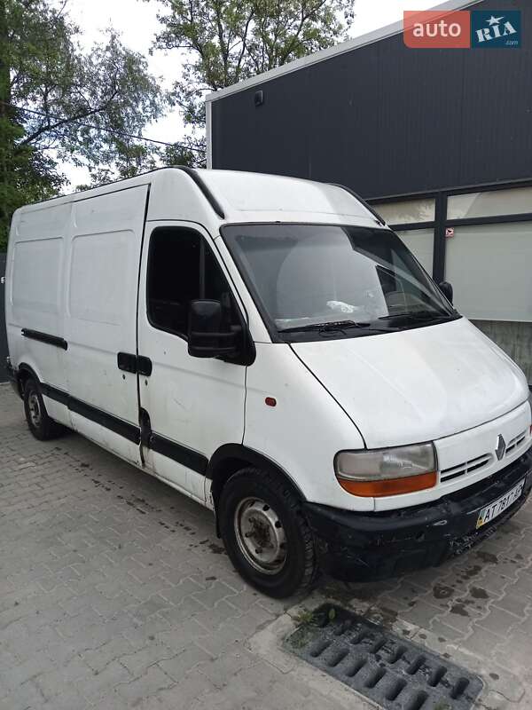 Грузовой фургон Renault Master 2000 в Бурштыне