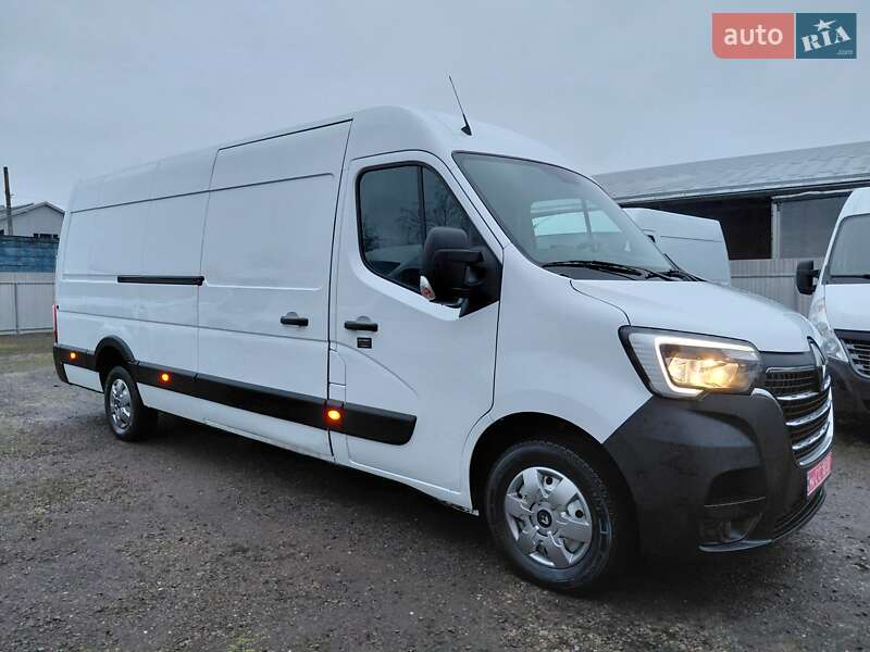 Вантажний фургон Renault Master 2023 в Івано-Франківську