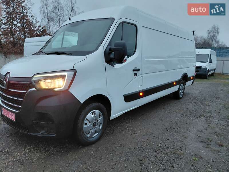 Вантажний фургон Renault Master 2023 в Івано-Франківську