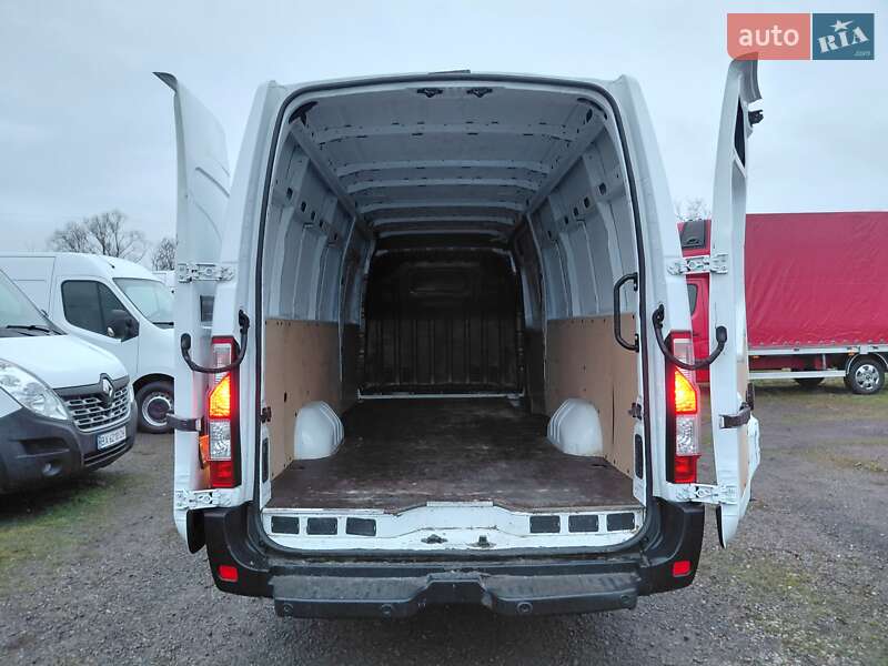 Вантажний фургон Renault Master 2023 в Івано-Франківську