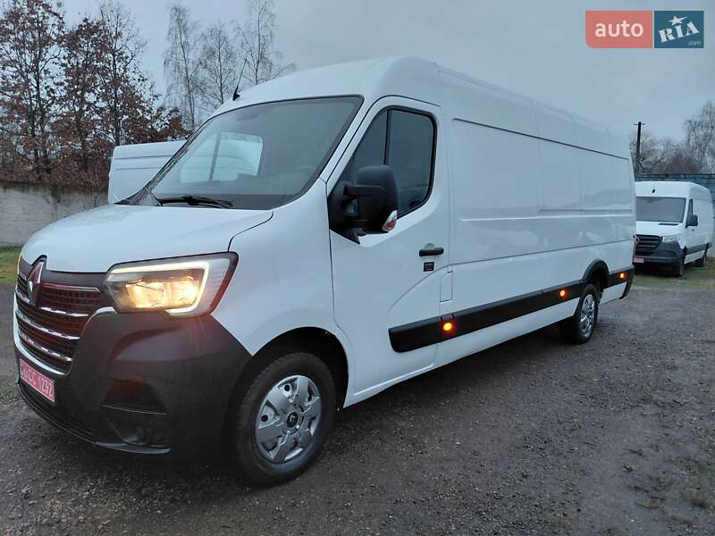 Вантажний фургон Renault Master 2023 в Івано-Франківську