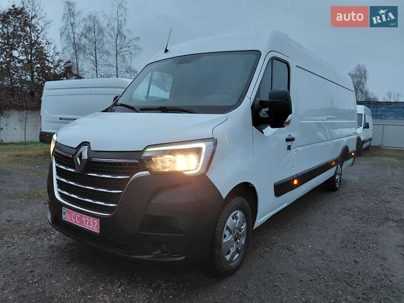 Вантажний фургон Renault Master 2023 в Івано-Франківську