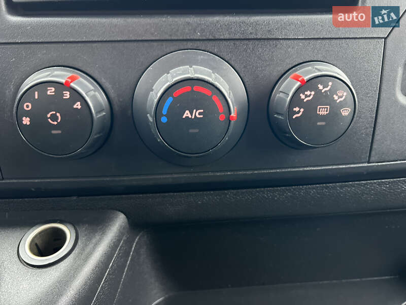 Тентований Renault Master 2016 в Ковелі