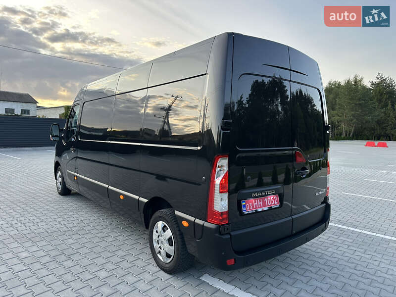 Вантажний фургон Renault Master 2022 в Ковелі