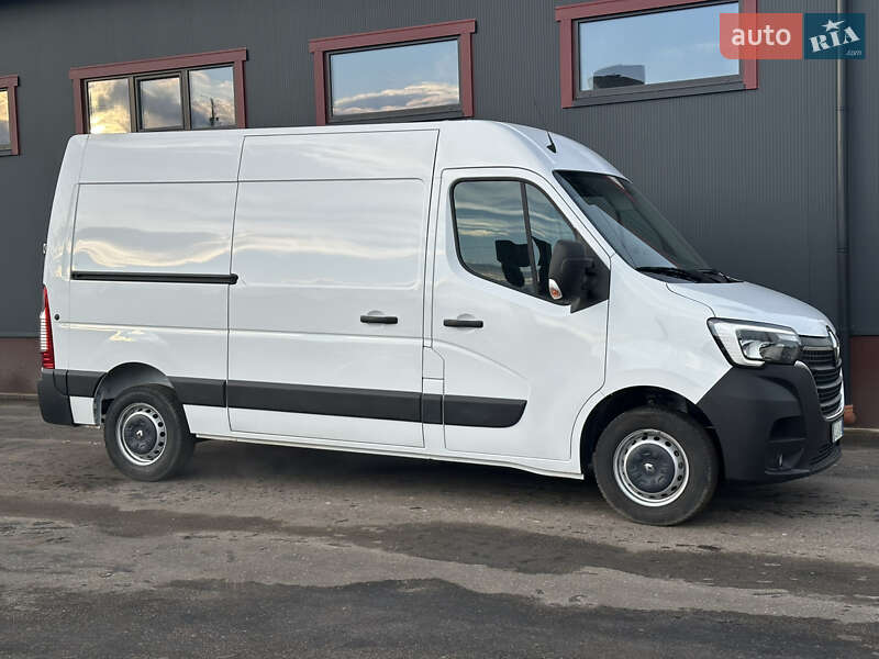 Вантажний фургон Renault Master 2020 в Долині