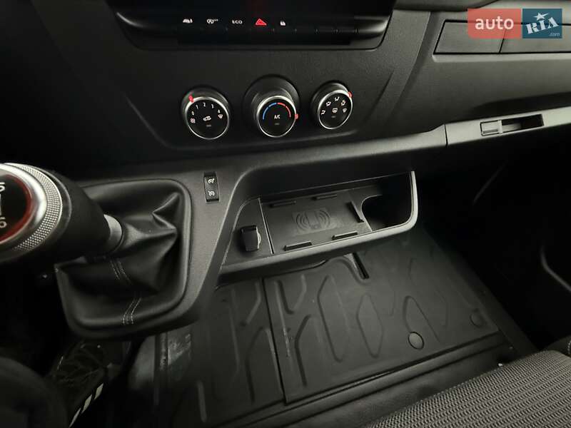 Вантажний фургон Renault Master 2023 в Житомирі фото 12 Вантажний фургон Renault Master 2023 в Житомирі