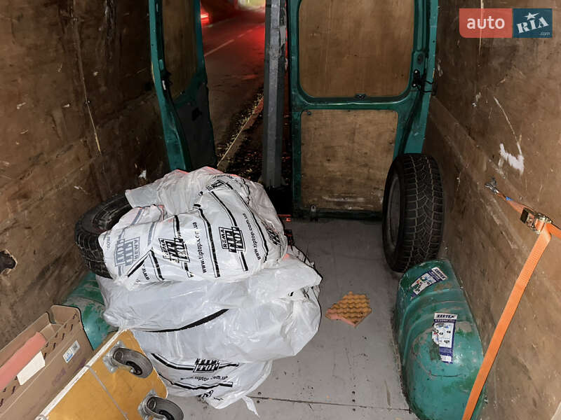 Вантажопасажирський фургон Renault Master 2008 в Києві