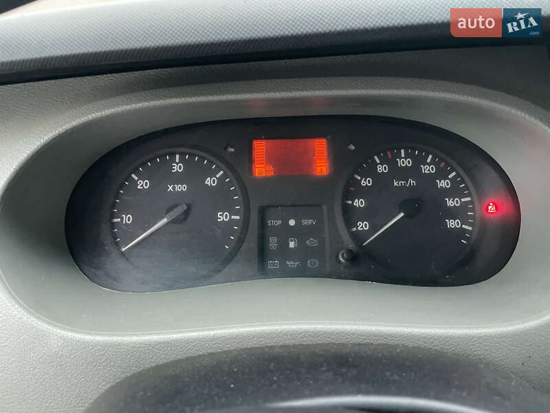 Грузовой фургон Renault Master 2005 в Одессе