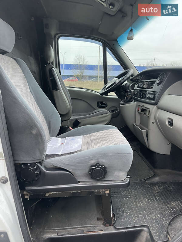 Грузовой фургон Renault Master 2005 в Одессе