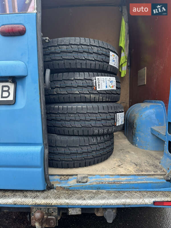 Грузопассажирский фургон Renault Master 2007 в Киеве