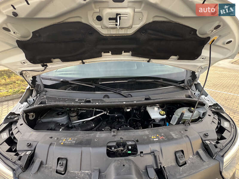 Вантажний фургон Renault Master 2020 в Луцьку