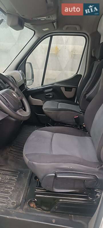 Грузовой фургон Renault Master 2014 в Киеве