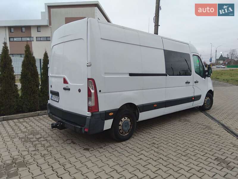 Вантажний фургон Renault Master 2019 в Чернівцях