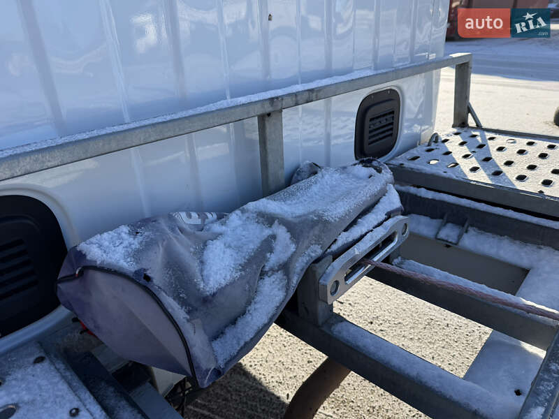 Автовоз Renault Master 2017 в Луцьку