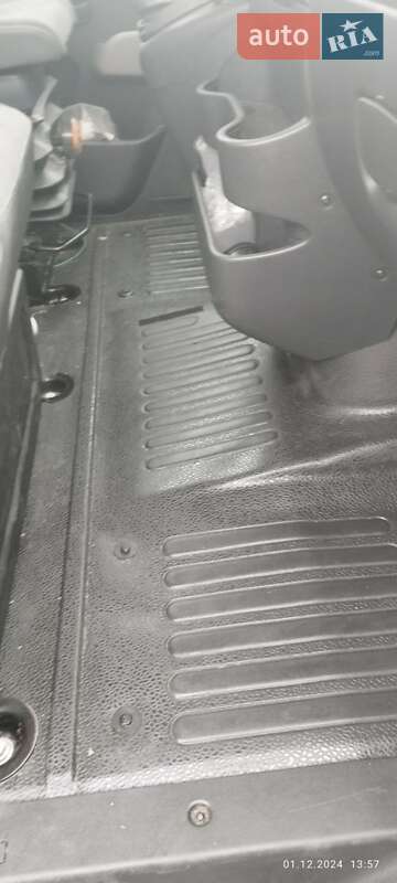 Вантажний фургон Renault Master 2018 в Житомирі