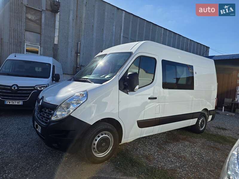 Вантажний фургон Renault Master 2017 в Одесі