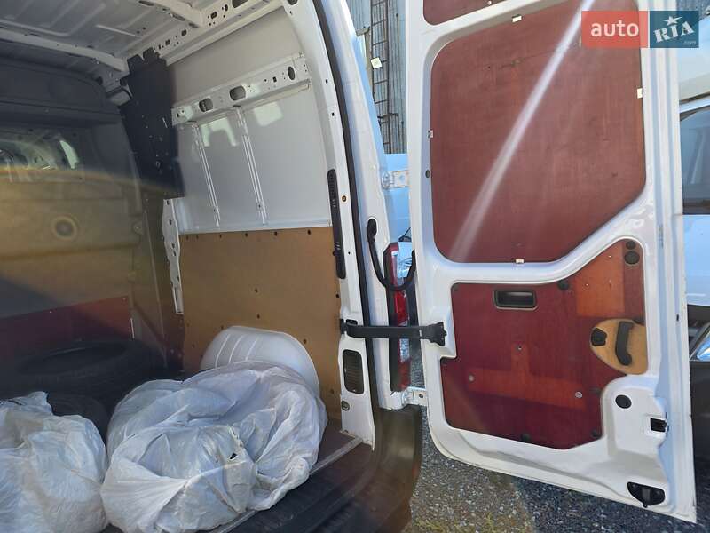 Вантажний фургон Renault Master 2017 в Одесі