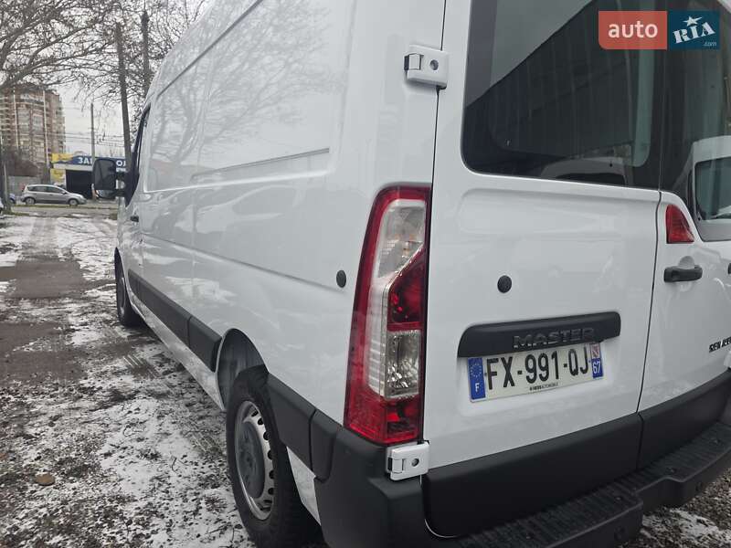 Вантажний фургон Renault Master 2021 в Одесі
