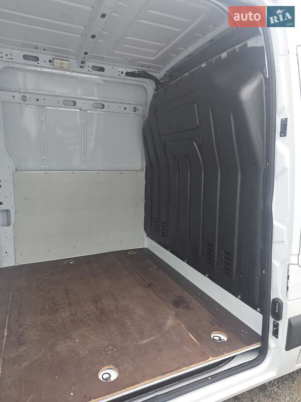 Вантажний фургон Renault Master 2021 в Одесі