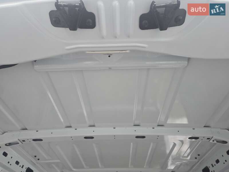 Вантажний фургон Renault Master 2021 в Одесі