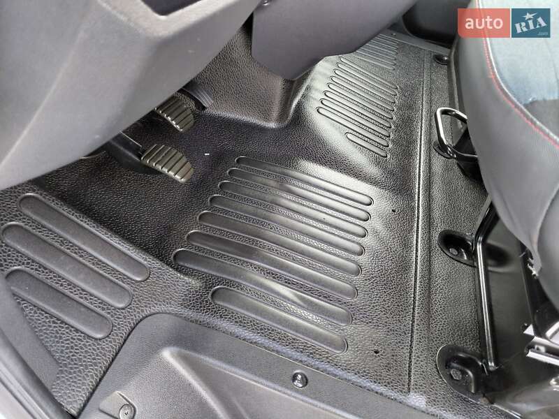 Грузовой фургон Renault Master 2022 в Ивано-Франковске