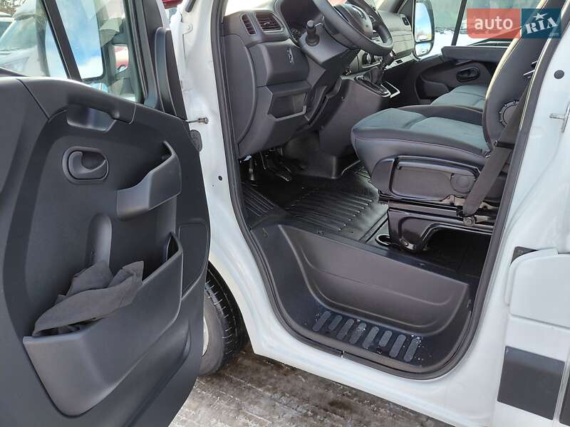 Грузовой фургон Renault Master 2022 в Ивано-Франковске