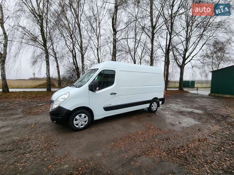 Вантажний фургон Renault Master 2017 в Дубні