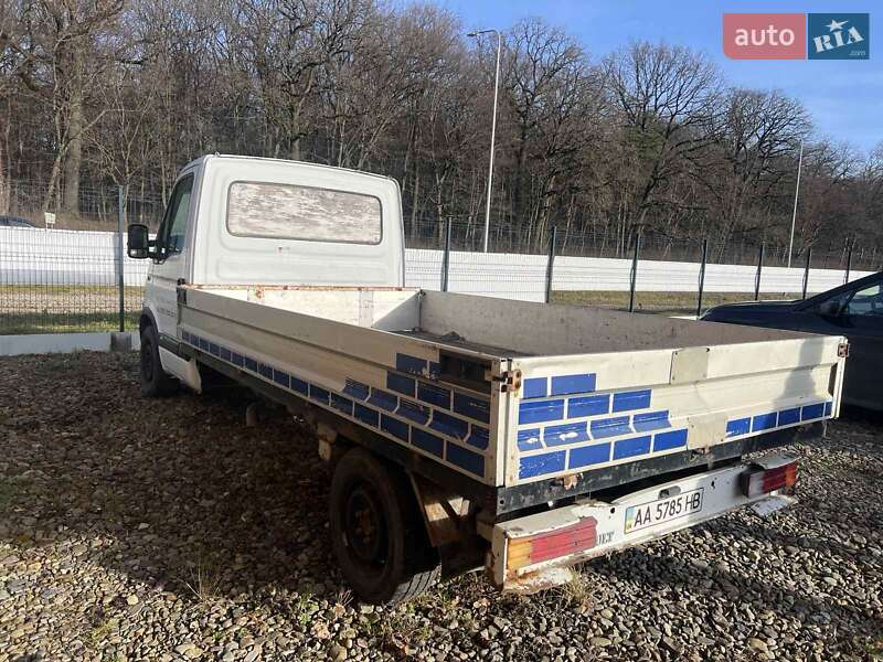 Вантажний фургон Renault Master 2003 в Львові