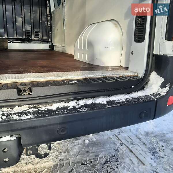 Вантажний фургон Renault Master 2022 в Полтаві