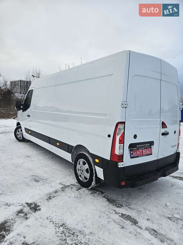 Грузовой фургон Renault Master 2022 в Дубно