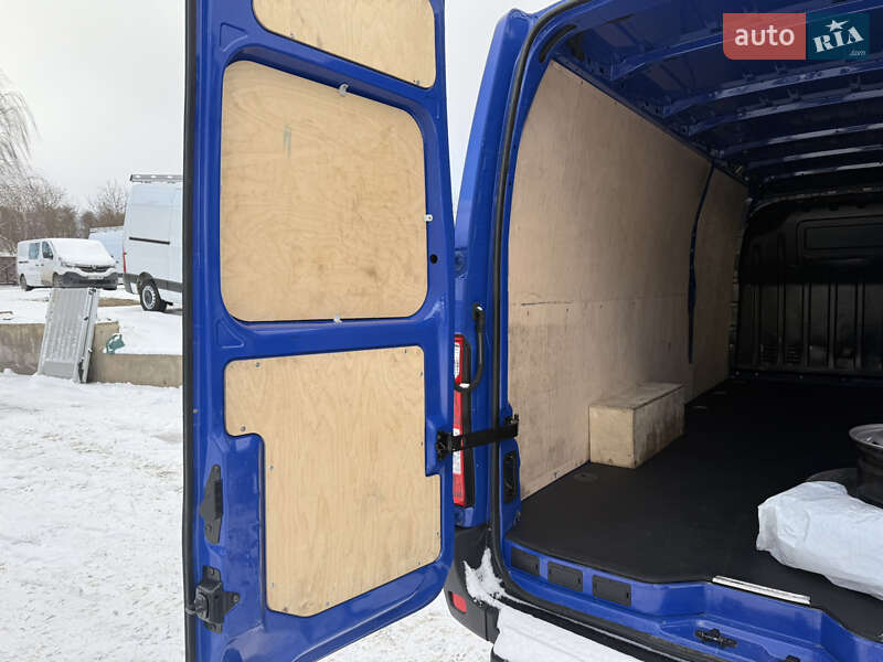 Грузовой фургон Renault Master 2022 в Дубно