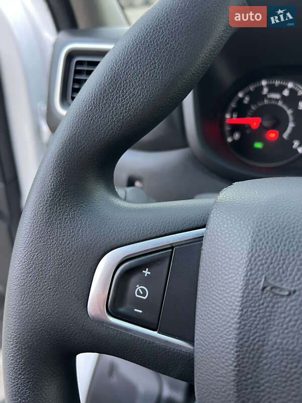 Грузовой фургон Renault Master 2021 в Луцке