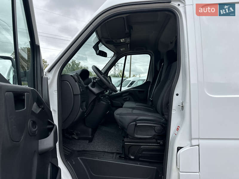 Грузовой фургон Renault Master 2019 в Ровно
