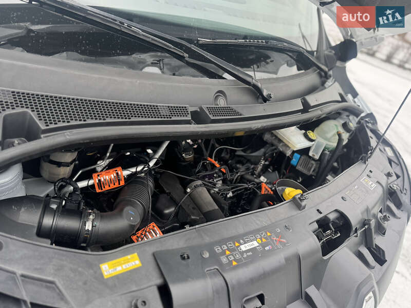 Грузовой фургон Renault Master 2021 в Луцке