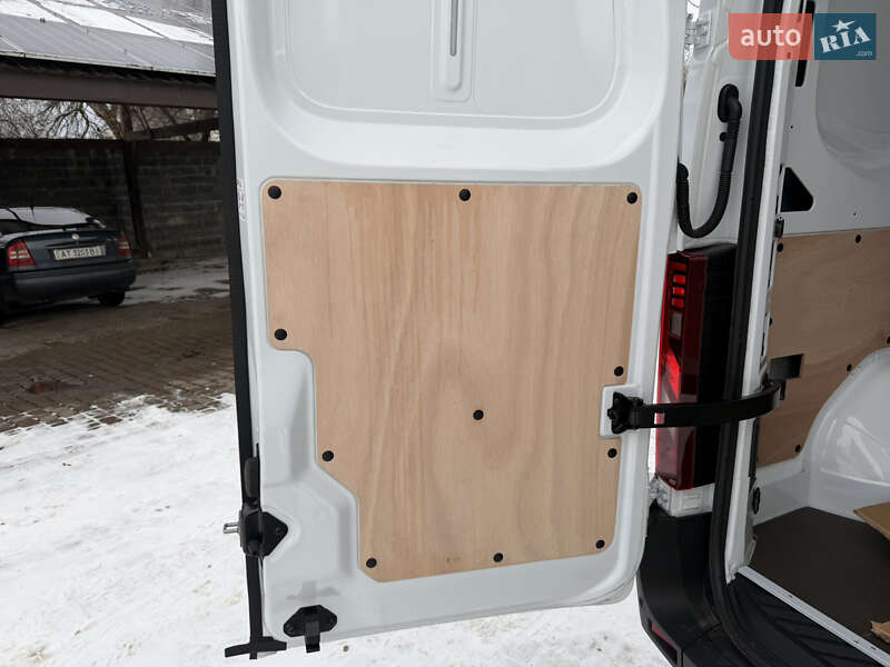 Грузовой фургон Renault Master 2025 в Калуше фото 20 Грузовой фургон Renault Master 2025 в Калуше